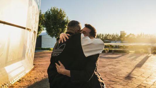 Messi ya está en el país y se suma a la Selección para los amistosos en la Bombonera