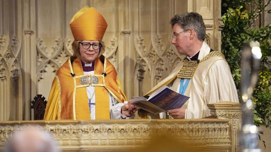 Histórica: Sarah Mullally se convierte en la primera arzobispa de Canterbury