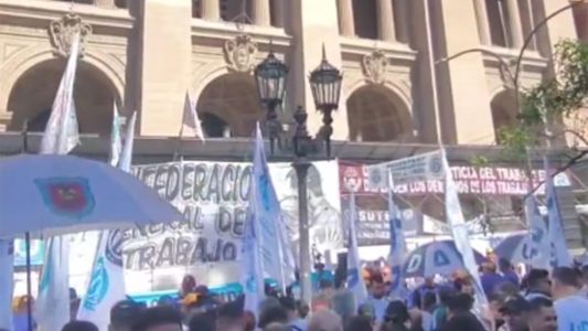 La Justicia frena parte de la reforma laboral y suspende 83 artículos tras un reclamo sindical