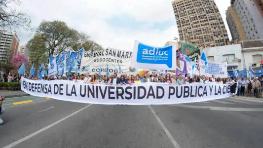 Semana con paro docente universitario: tres días sin clases, reclamos por salarios y presupuesto