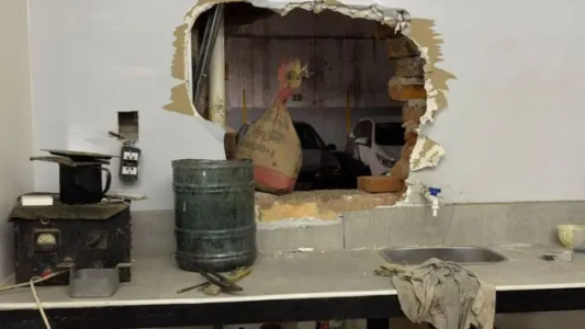 Investigan un robo en una joyería del centro de Córdoba, se llevaron la caja fuerte