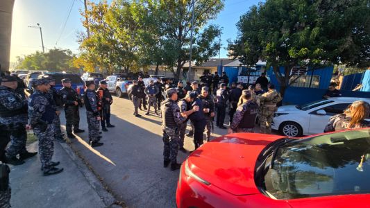 Fuerte operativo policial en Bajo Pueyrredón tras la muerte de Orihuela y tres policías heridos