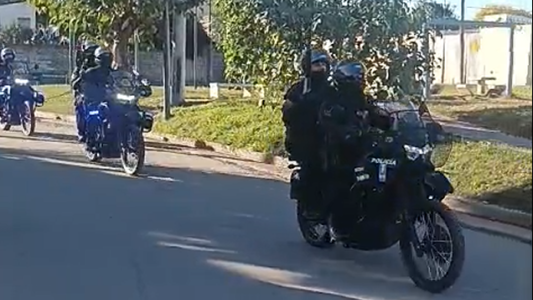 Muerte de Tomás Orihuela: dos policías fueron baleados en incidentes en Bajo Pueyrredón