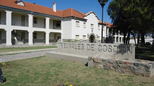 Detienen a un profesor de educación física en Cosquín por abuso sexual infantil