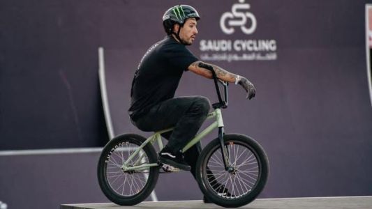 El Maligno Torres se consagró campeón en Francia y brilla en el ranking mundial