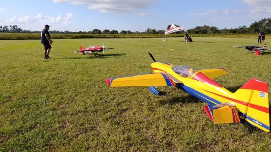 Histórico mundial de aeromodelismo en Alta Gracia con los mejores pilotos del planeta