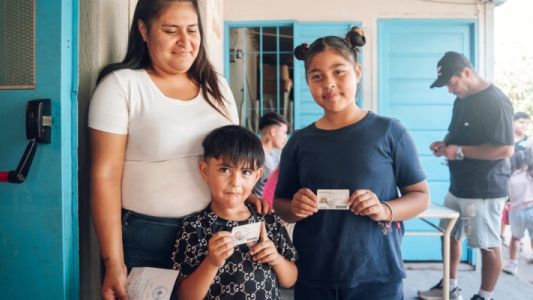 El Registro Civil visita escuelas para simplificar los trámites de niños y niñas