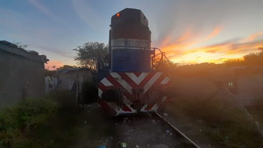 Un hombre fue arrollado por un tren y terminó con la amputación de una pierna