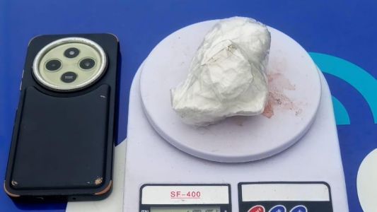 Cayó un motociclista con cocaína en un control policial: gozaba de libertad condicional