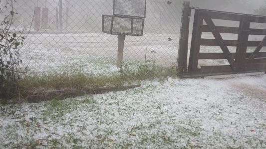 Tormenta con granizo sorprendió en Córdoba y anticipa un fin de semana inestable