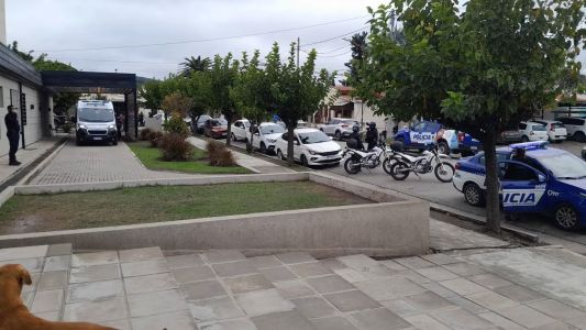 Tragedia en una escuela de La Calera: murió un alumno tras descompensarse en el recreo