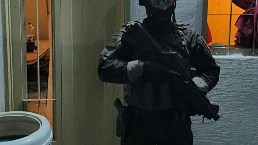 Pareja detenida en Jesús María por venta de droga tras un allanamiento policial