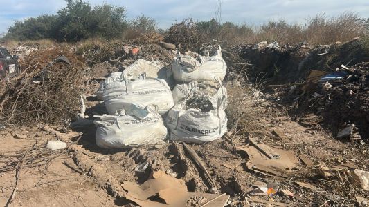Basural de Spilimbergo: se identificaron residuos generados por canteras y un geriátrico