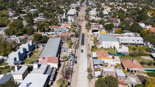 Avanzan las obras sobre avenida Bodereau con trabajos viales y cloacales simultáneos