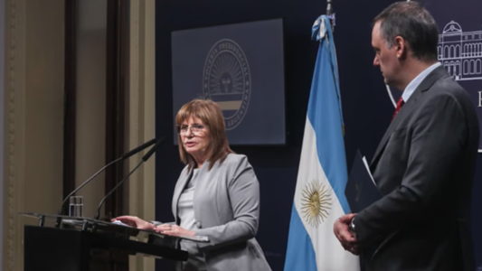 Patricia Bullrich presentó su declaración jurada y volvió a marcar distancia con Adorni
