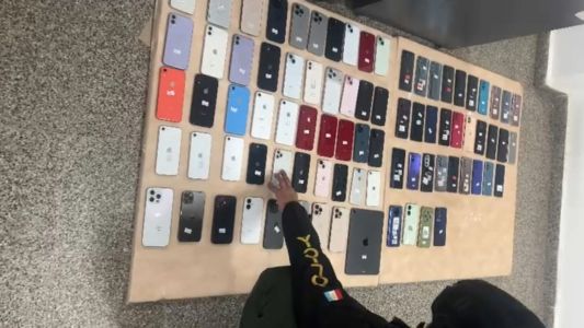 Secuestraron más de 80 celulares robados en un departamento del centro de Córdoba