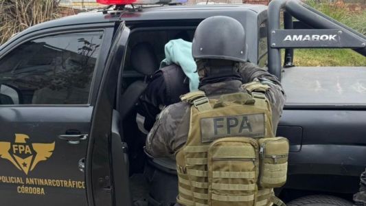 Detienen a un hombre que vendía drogas y hacía delivery en Alcira Gigena