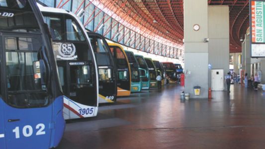 El Gobierno eliminó subsidios en pasajes para personas con discapacidad y cáncer