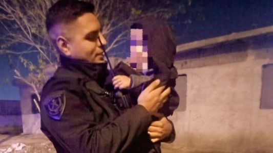 Policías salvaron a un niño que sufrió una asfixia en barrio Ciudad de Mis Sueños