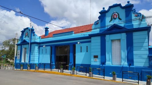 Dos detenidos en Deán Funes tras un robo de un celular en la vía pública