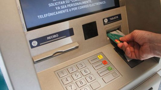 Rechazan amparo de un policía contra descuentos excesivos en su cuenta sueldo