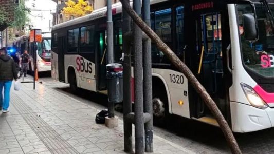 Una mujer de 73 años perdió sus piernas tras ser atropellada por un colectivo en el centro