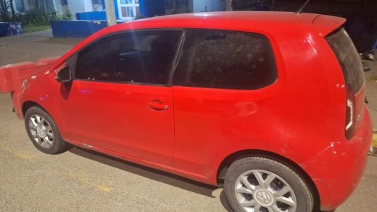 Robaron un auto con una niña dentro en barrio Panamericano