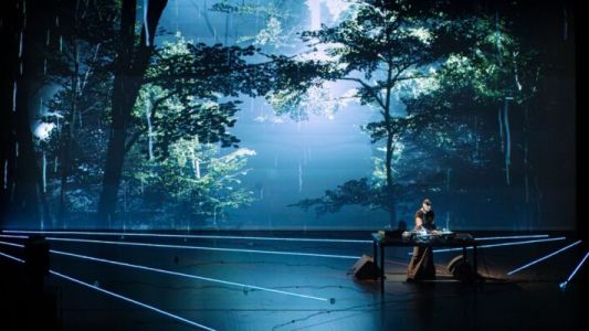 “Ars Natura”: electrónica, visuales 3D y ciencia ficción llegan al Teatro Comedia