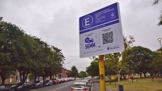 Comienza el nuevo sistema de estacionamiento medido en Córdoba: ya no se podrá pagar en efectivo