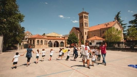 Apartarán de sus tareas escolares al sacerdote denunciado en una institución de Carlos Paz