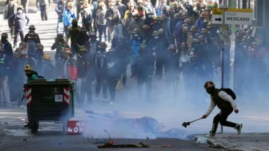 Crece la tensión en Bolivia: más de 120 detenidos tras protestas y enfrentamientos en La Paz