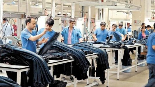 Textiles en crisis: baja producción, empleo en caída y récord de importaciones