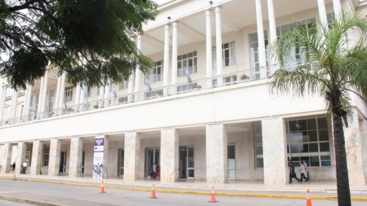Docentes universitarios lanzan un paro nacional de una semana por salarios y presupuesto