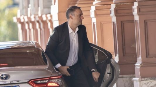 Manuel Adorni prepara una nueva declaración jurada en medio de la investigación judicial