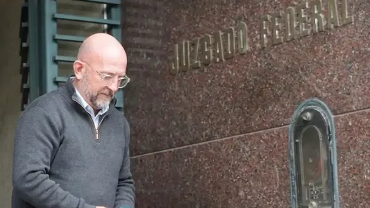 Marcos Carasso dejó su cargo en el Tribunal de Cuentas tras ser imputado por la Justicia
