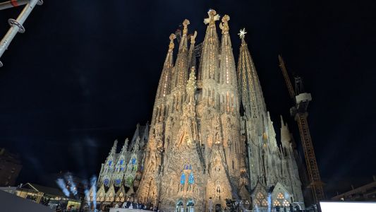 El papa León XIV inauguró la Sagrada Familia tras casi 150 años de construcción