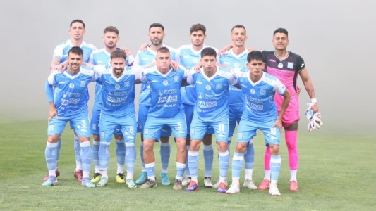 Estudiantes de Río Cuarto le ganó la serie a Deportivo Madryn y ascendió a Primera División del fútbol argentino