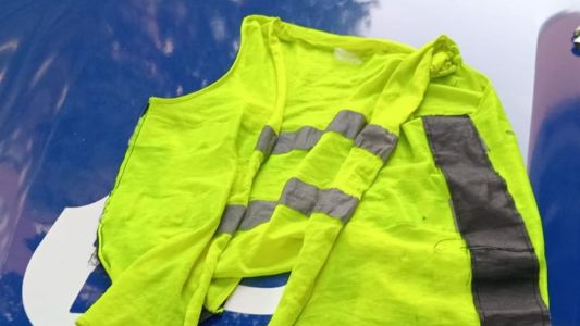 Detienen a un cuidacoches por quedarse con el cambio de una conductora