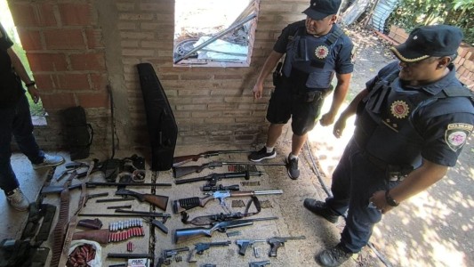 Caen dos hombres con un arsenal y más de 500 plantas de marihuana en La Paz