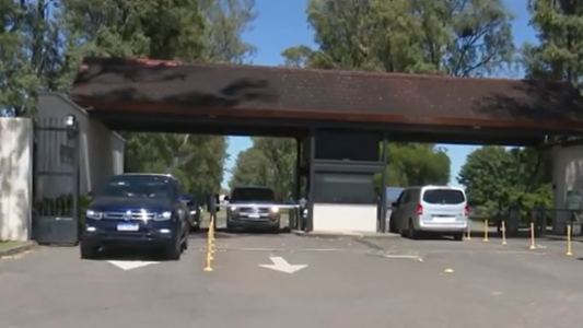 Operativo de alta seguridad para la llegada de Messi y su familia desde Sauce Viejo a Funes