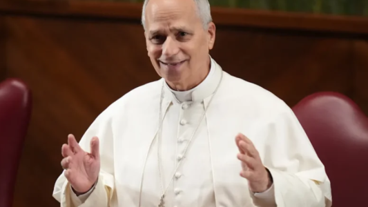 Afirman que el papa León XIV considera en su agenda una eventual visita a la Argentina