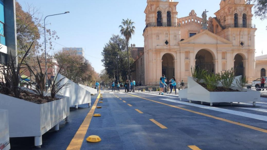 Clima en Córdoba hoy: viernes caluroso con máxima de 36° y nubosidad variable