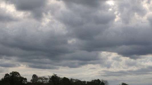 Clima en Córdoba hoy: ráfagas de viento y nubes dominan la jornada este miércoles