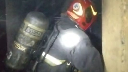 Incendio en una casa de barrio San Felipe dejó una mujer herida