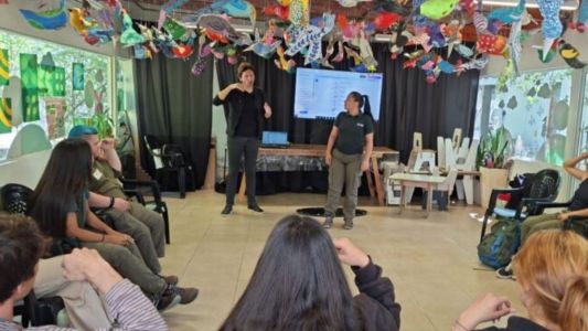 Córdoba lanza curso gratuito de Lengua de Señas Argentina para vecinos y empleados