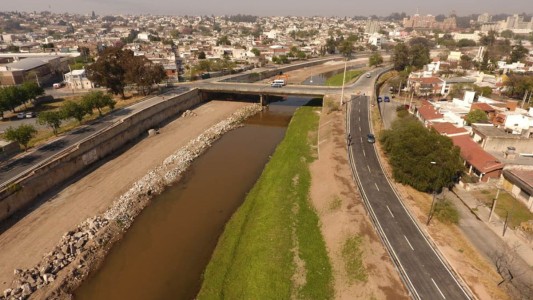 Lluvias en Córdoba: corte total en Costanera Sur por la crecida del río