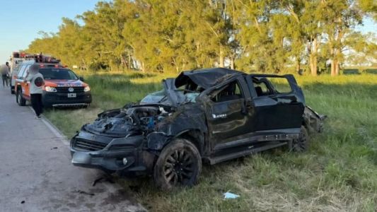 Cuatro pampeanos heridos tras un impactante vuelco en la Ruta 1 cerca de Morteros