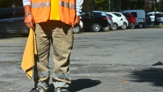 Detuvieron a tres "naranjitas" en Güemes y General Paz por exigir dinero y cometer robos