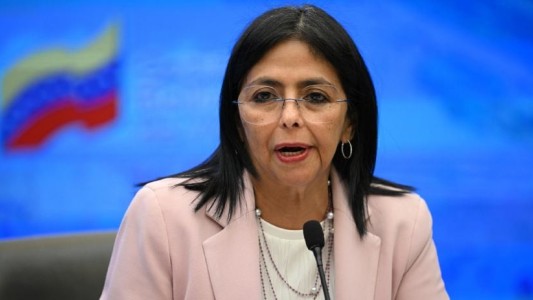La vicepresidenta de Venezuela expresó que “si quieren petróleo, lo tienen que pagar”