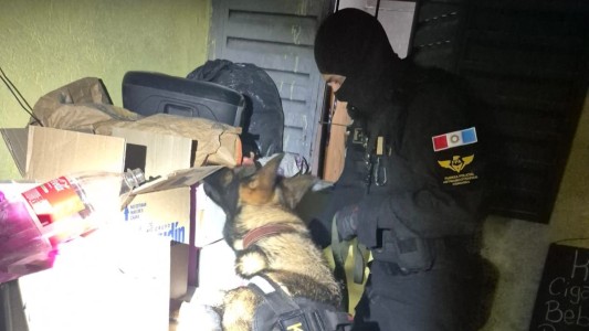 Córdoba: detenidos por preparar cocaína junto a sus clientes en Nueva Esperanza